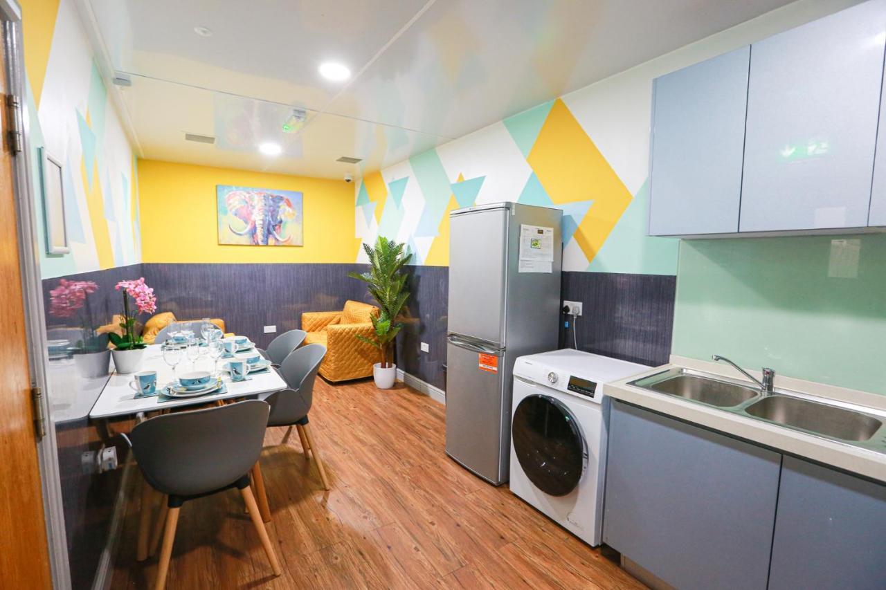 B101 Boutique City Loft Coventry Buitenkant foto